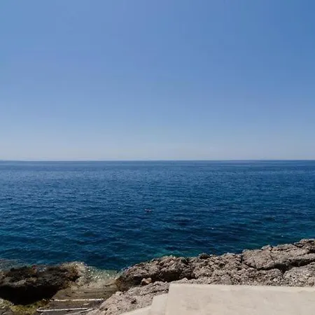 Plavac Mali- One Bedroom With Balcony And Sea View * Potomje